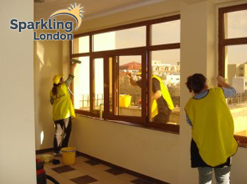 builders_cleaning